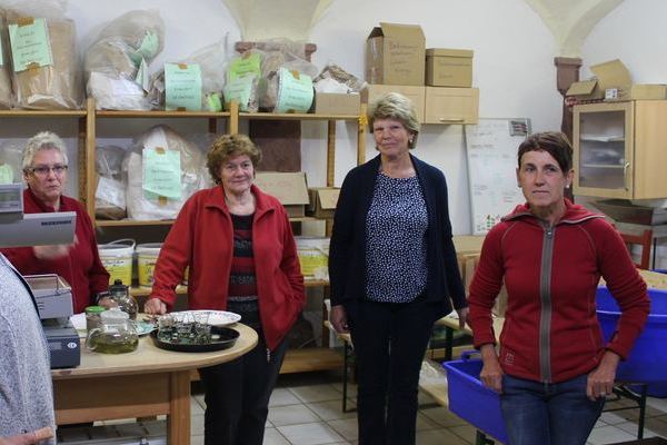 3. Platz 2017: Kr�utermanufaktur